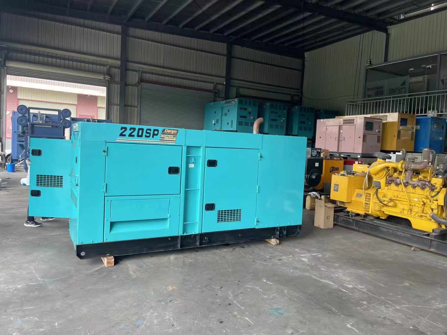 施秉800kW 柴油发电机的输出电流波动范围是多少?