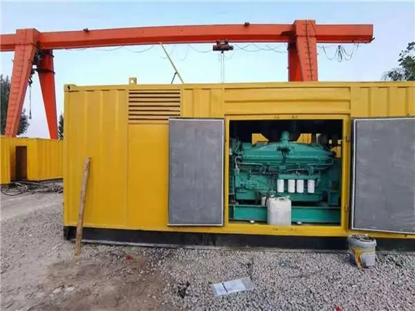 施秉冬季低温环境下，500KW发电机组应该选择什么类型的启动电瓶？